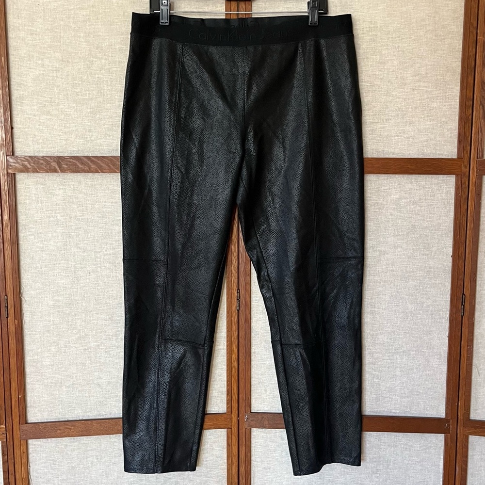 Calvin Klein Snakeskin Pattern Faux Leather Leggings Elastic Waist - XL